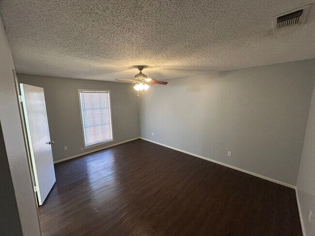 Primary Bedroom - 4508 65th St