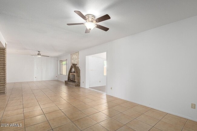 Foto del edificio - 3946 E Cortez St