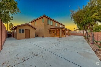 Building Photo - 2755 E Asgard Ave