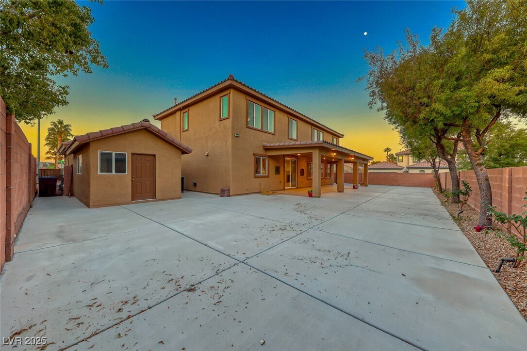 Foto principal - 2755 E Asgard Ave