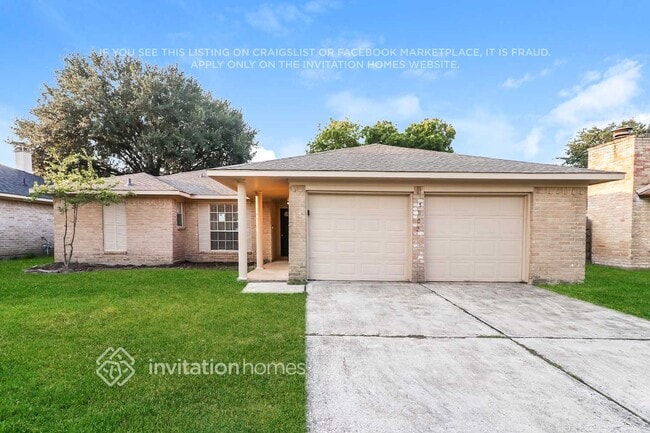 Building Photo - 5802 Longforest Dr