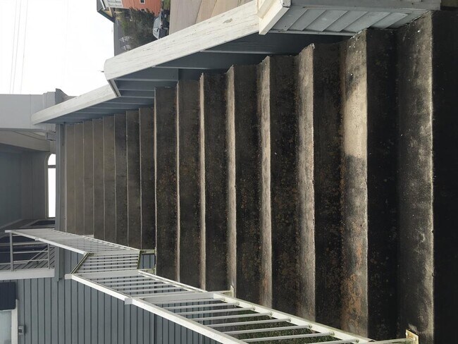 Building Photo - 1127 Postoffice St