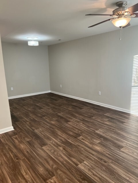 Foto del edificio - 25 Hamiltons Harbor Dr