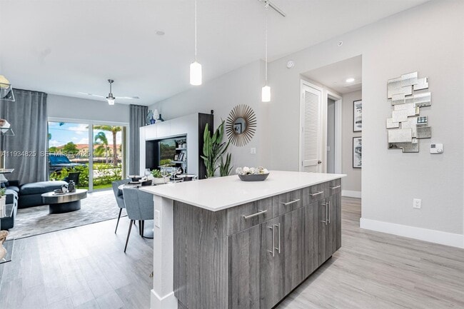 Foto del edificio - 9251 NW 57th St