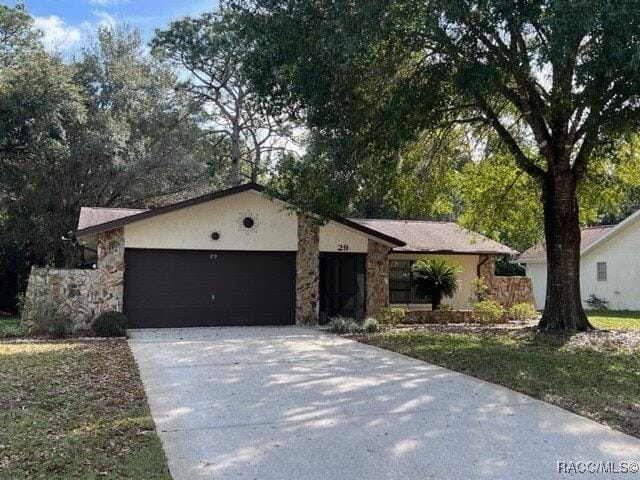 Foto del edificio - 29 Sycamore Cir