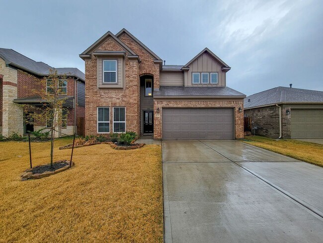 Building Photo - This stunning 2-year-old house with 4 beds, 3 baths, and an attached 2-car garage, it offers ampl...