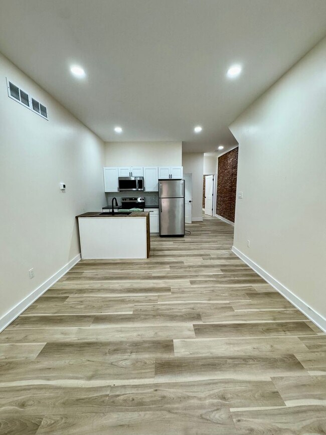 Foto del edificio - 4504 N Uber St