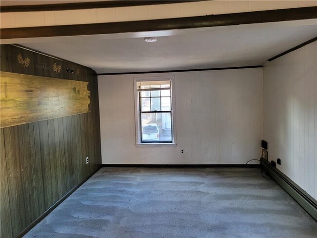 Building Photo - 65 Spring St