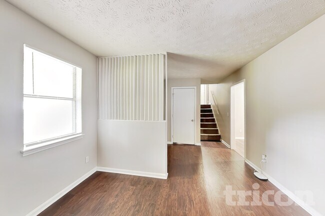 Foto del edificio - 2224 Clinchfield Ct