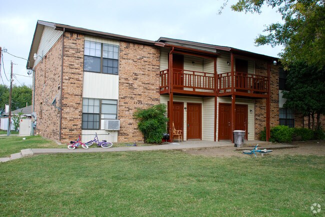 Foto del edificio - 1429 Pryor Pl
