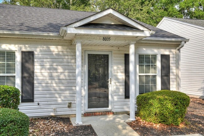 Building Photo - 8035 Reagan Cir
