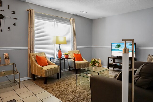 Foto del edificio - 2483 Realm St