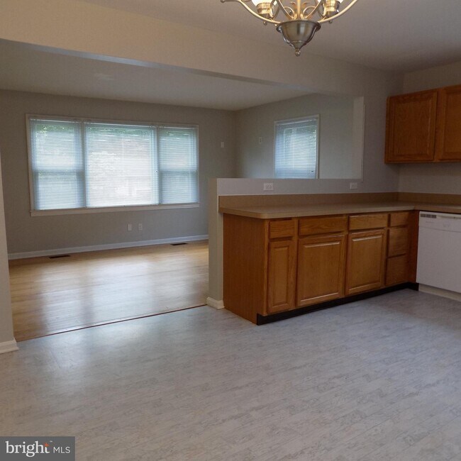 29 Pendleton Rd, Fredericksburg, VA 22405 House Rental in