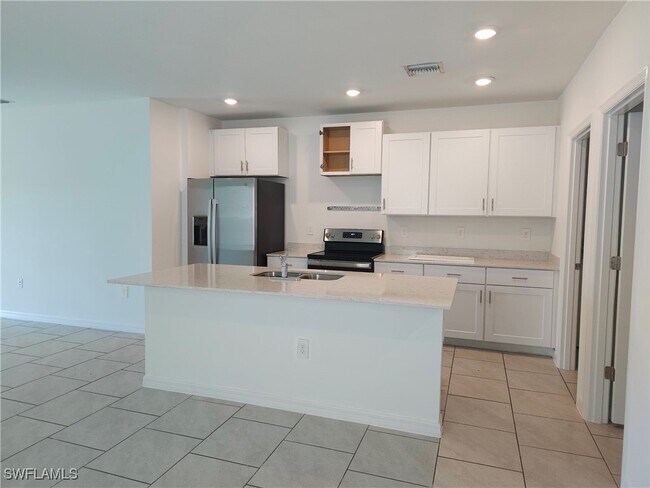 Building Photo - 12400 Dakota Ridge Pl