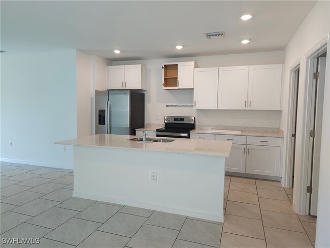 Foto del edificio - 12400 Dakota Ridge Pl