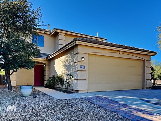 Building Photo - 783 W Flaming Arrow Dr