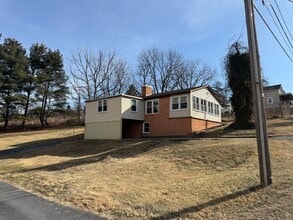 Building Photo - 6944 Kieffer Rd