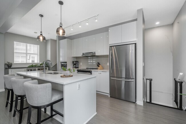 Photo du bâtiment - 11295 Pazarena Pl.