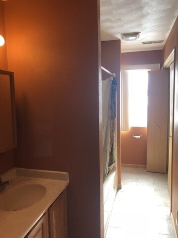 Foto del edificio - 6004 Park Ridge Rd