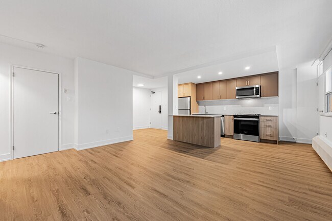 Photo du bâtiment - 115 Tyndall Ave