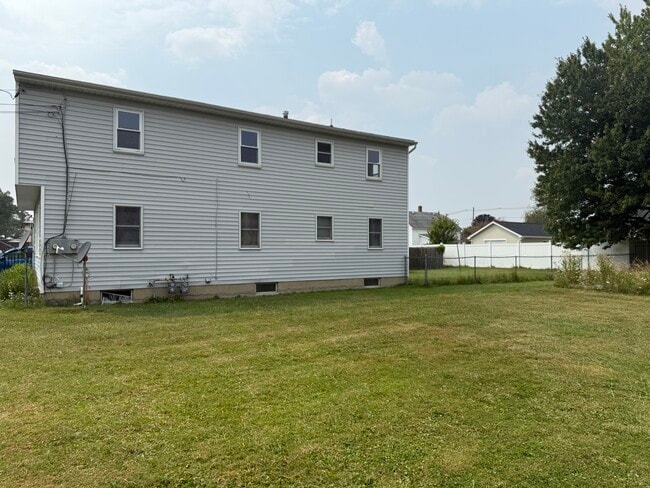 Building Photo - 54 Knowlton Ave