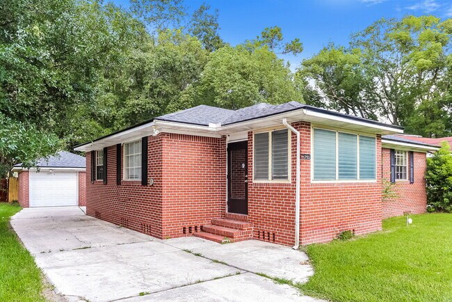 Foto del edificio - 741 Dixon St