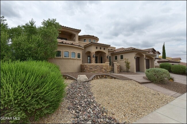 Building Photo - 6304 Franklin Trail Drive