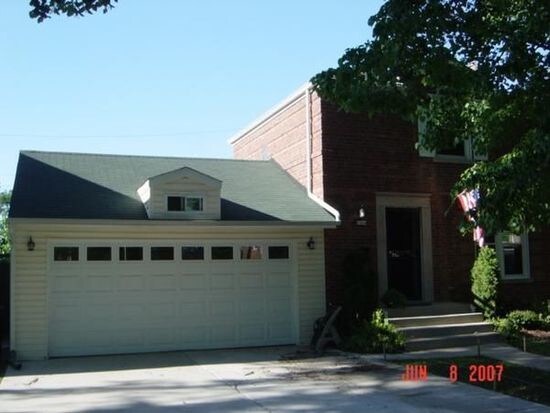 Two Car Garage - 7344 W Rascher Ave