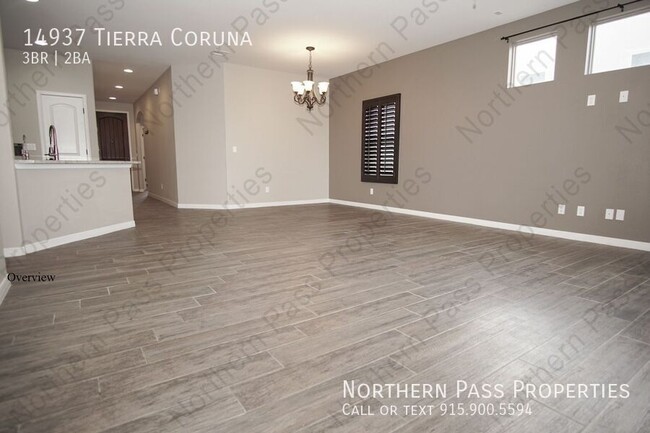 Building Photo - 3 Bedroom Eastside Home with Firepit!