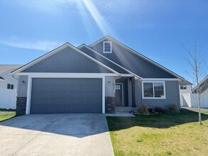 Building Photo - 6024 W Irish Cir