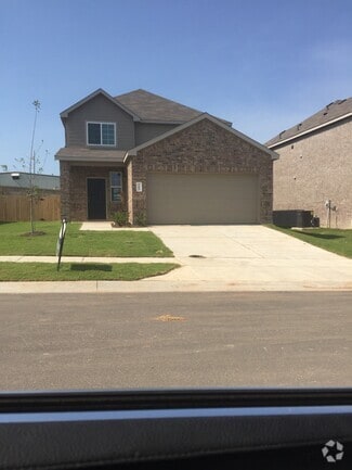 Building Photo - 3103 Quail St