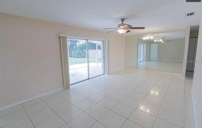 Foto del edificio - 4140 Reflections Pkwy