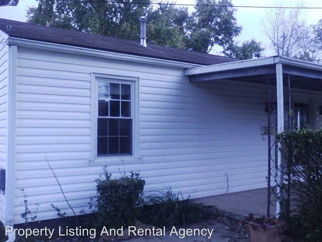 Building Photo - 3 br, 2 bath House - 1205 Flora Avenue