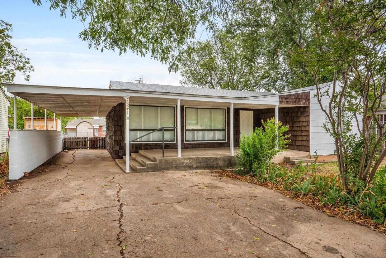 Foto principal - 4341 McCutchen Ave