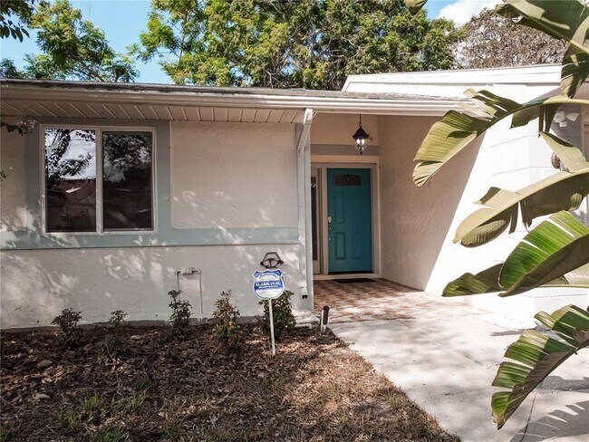 Foto del edificio - 1041 Forest Grove Blvd