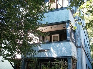 Frente de la casa - 1140 Jenifer St