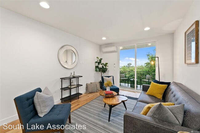 Building Photo - 2 br, 2 bath House - 1766 14th Ave S