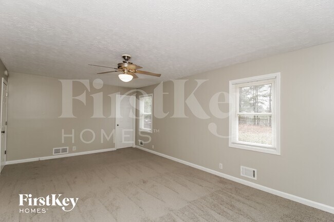 Foto del edificio - 289 Angla Dr SE