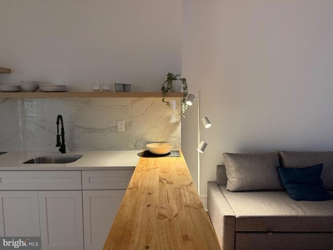 Photo - 114 S 58th St Townhome