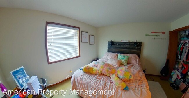 Building Photo - 3 br, 2.5 bath House - 5524 Stone Crest Ct