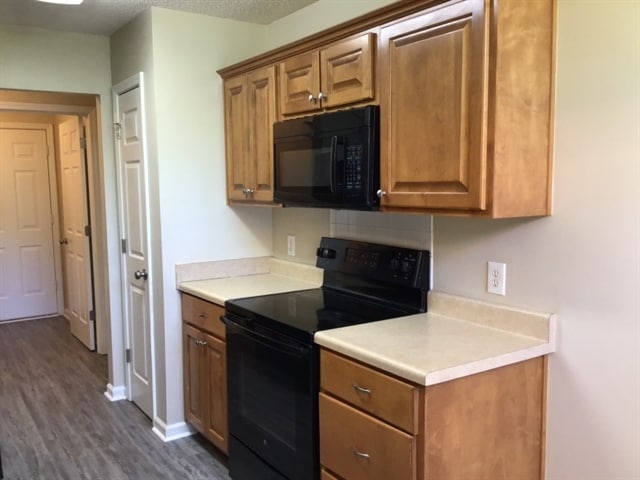 Foto del edificio - 139 W Tisbury Ln
