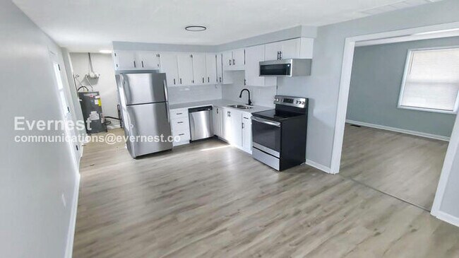 Foto del edificio - 949 S Harris Ave