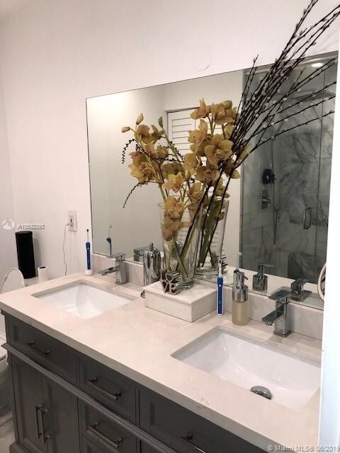 Foto del edificio - 3904 Parkside Ln