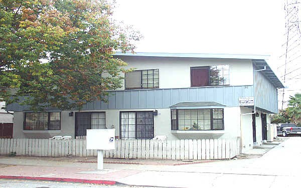 Foto del edificio - 207 Gramercy Pl