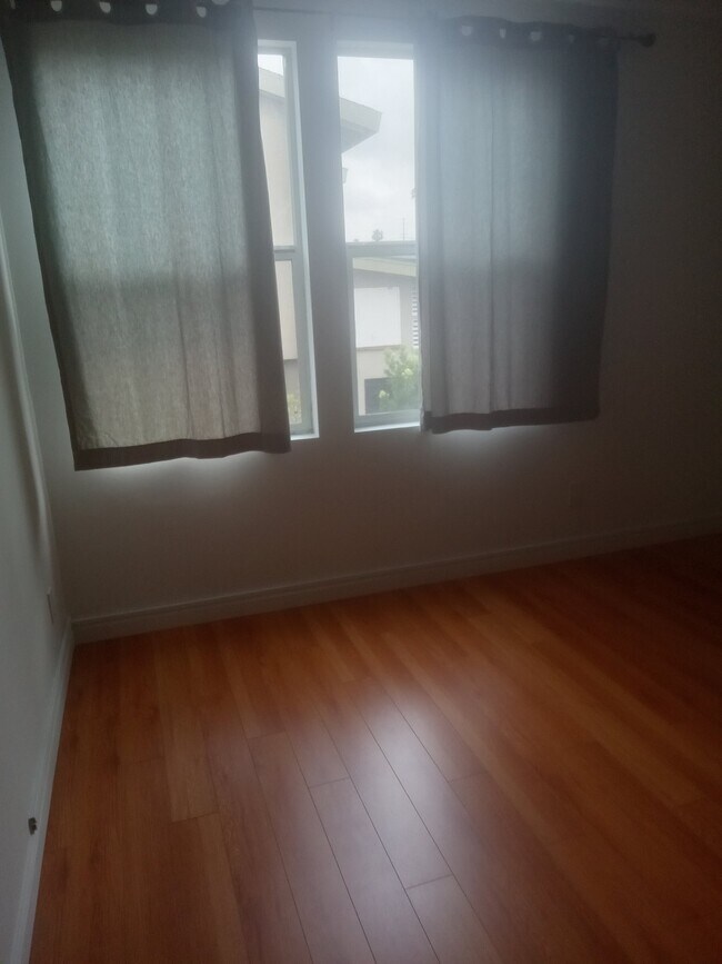 Foto del edificio - 3540 Sawtelle Blvd