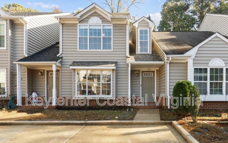 Photo - 19 Madrone Place