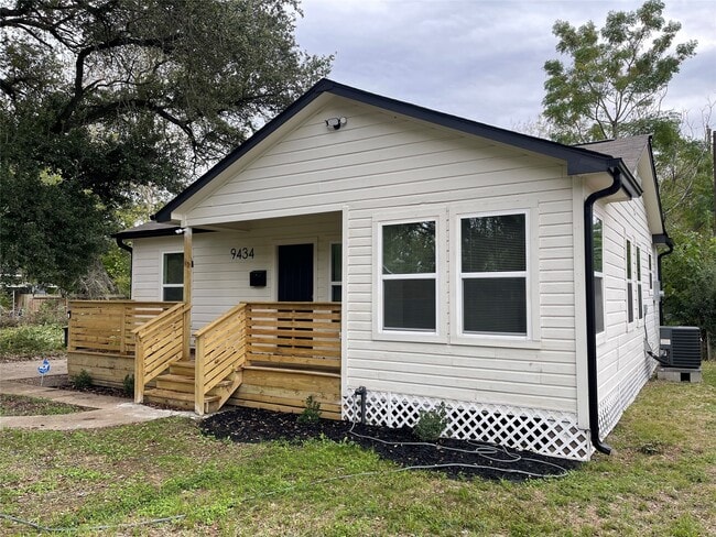 Foto del edificio - 9434 Rhode Island St