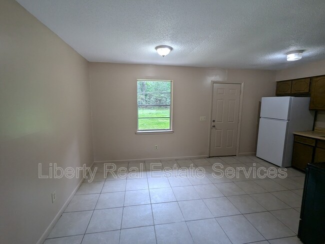 Building Photo - 7115 E Oglethorpe Hwy