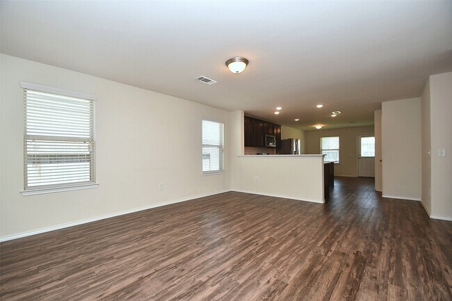 Building Photo - 5010 Brewcastle Ln