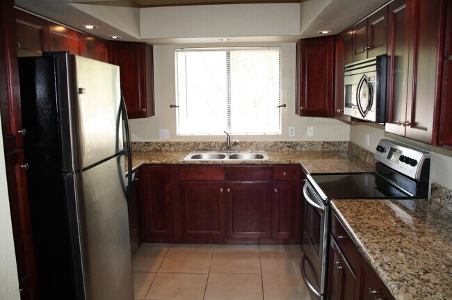 Foto del edificio - 7255 E Snyder Rd